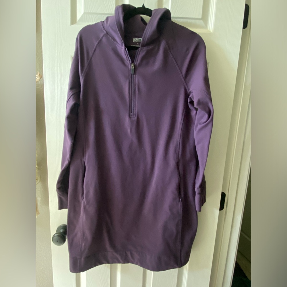 Duluth Trading Co pullover hoodie/ jacket